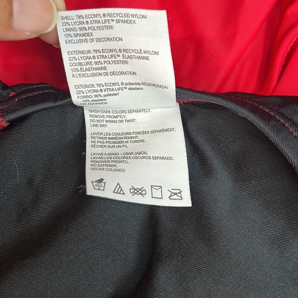 Speedo, red and black one piece - Picture 8 of 8